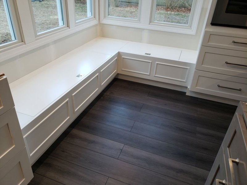 built-in-window-bench